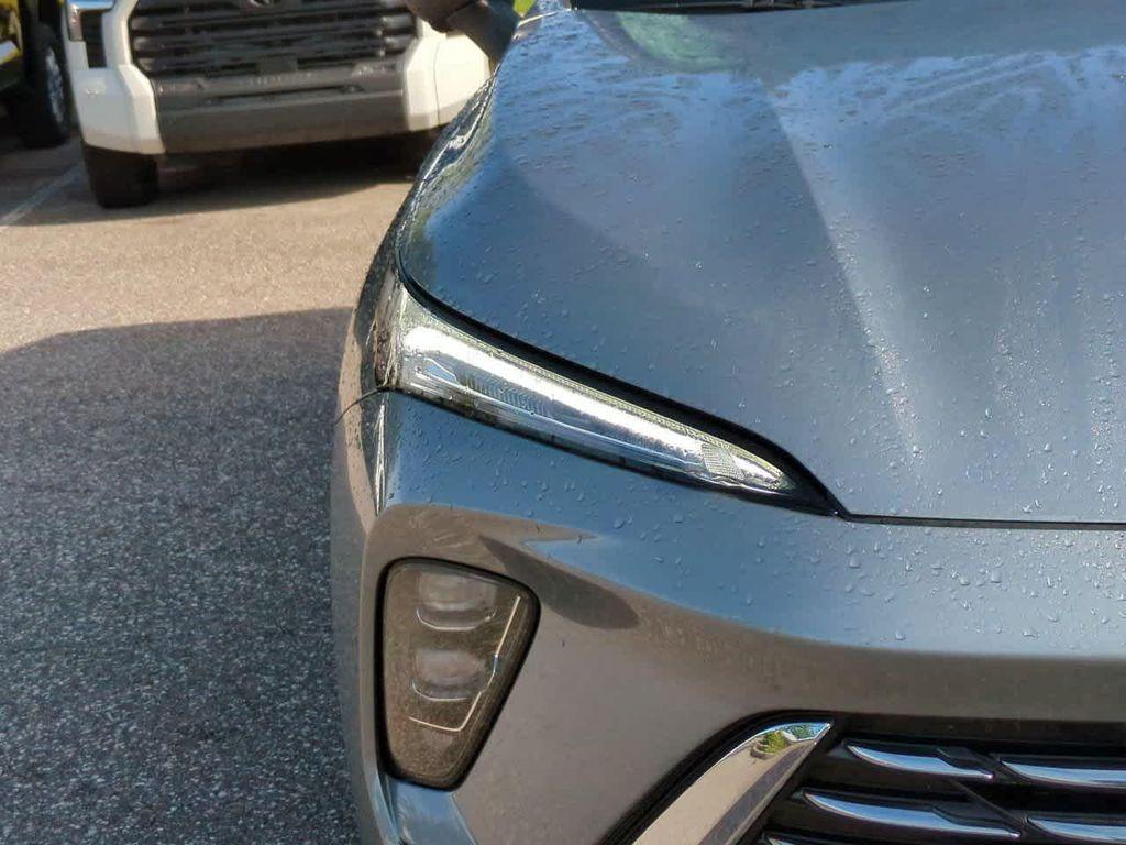 used 2024 Buick Envision car, priced at $28,999