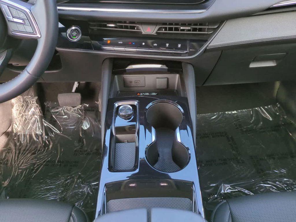 used 2024 Buick Envision car, priced at $28,999