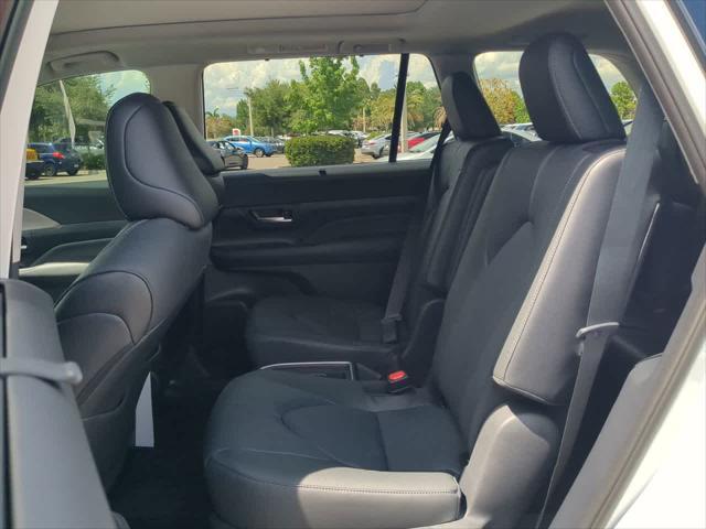 new 2025 Toyota Grand Highlander car, priced at $54,480