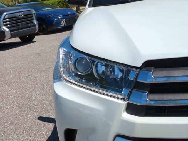 used 2019 Toyota Highlander car, priced at $29,444