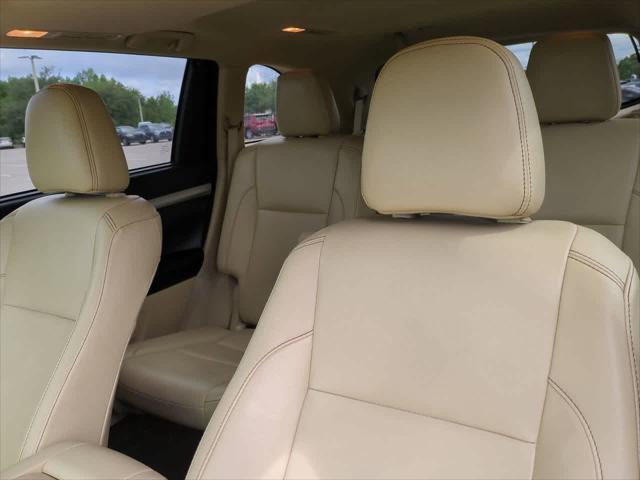 used 2018 Toyota Highlander car, priced at $25,444