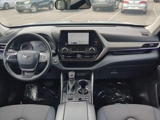 used 2023 Toyota Highlander car, priced at $32,744