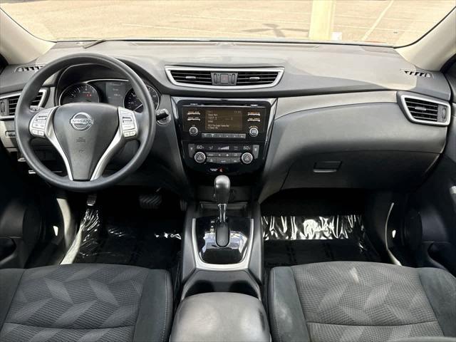 used 2015 Nissan Rogue car, priced at $13,244