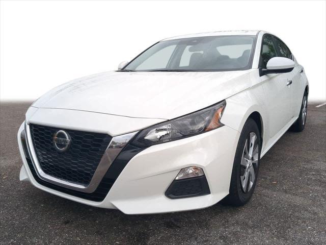 used 2022 Nissan Altima car, priced at $15,799