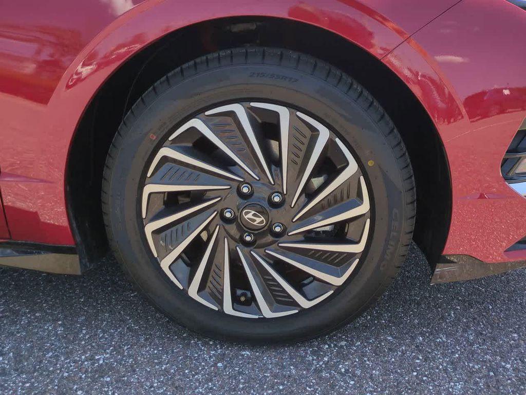 used 2024 Hyundai Sonata Hybrid car, priced at $20,999