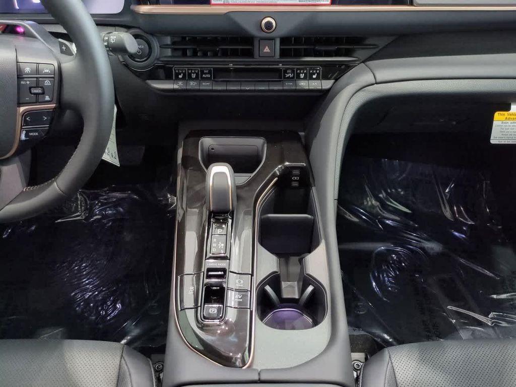 new 2025 Toyota Crown Signia car, priced at $52,932