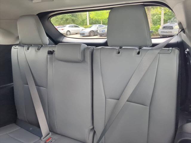 new 2025 Toyota Highlander car, priced at $46,275