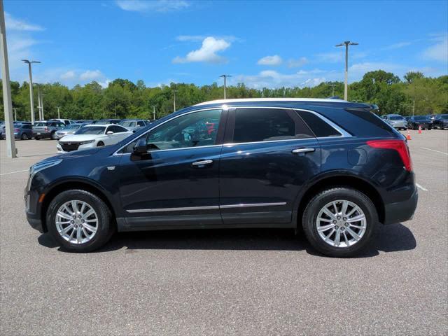 used 2017 Cadillac XT5 car, priced at $19,444