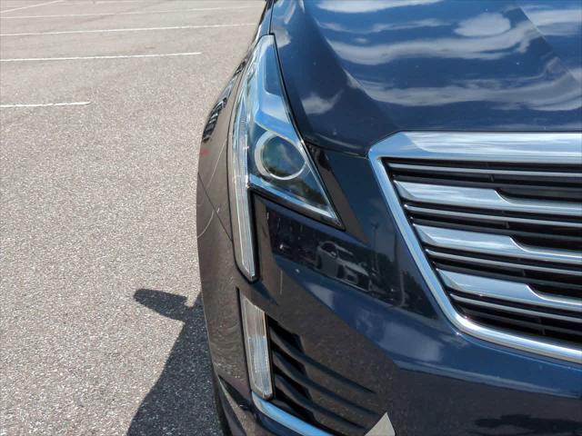 used 2017 Cadillac XT5 car, priced at $19,444