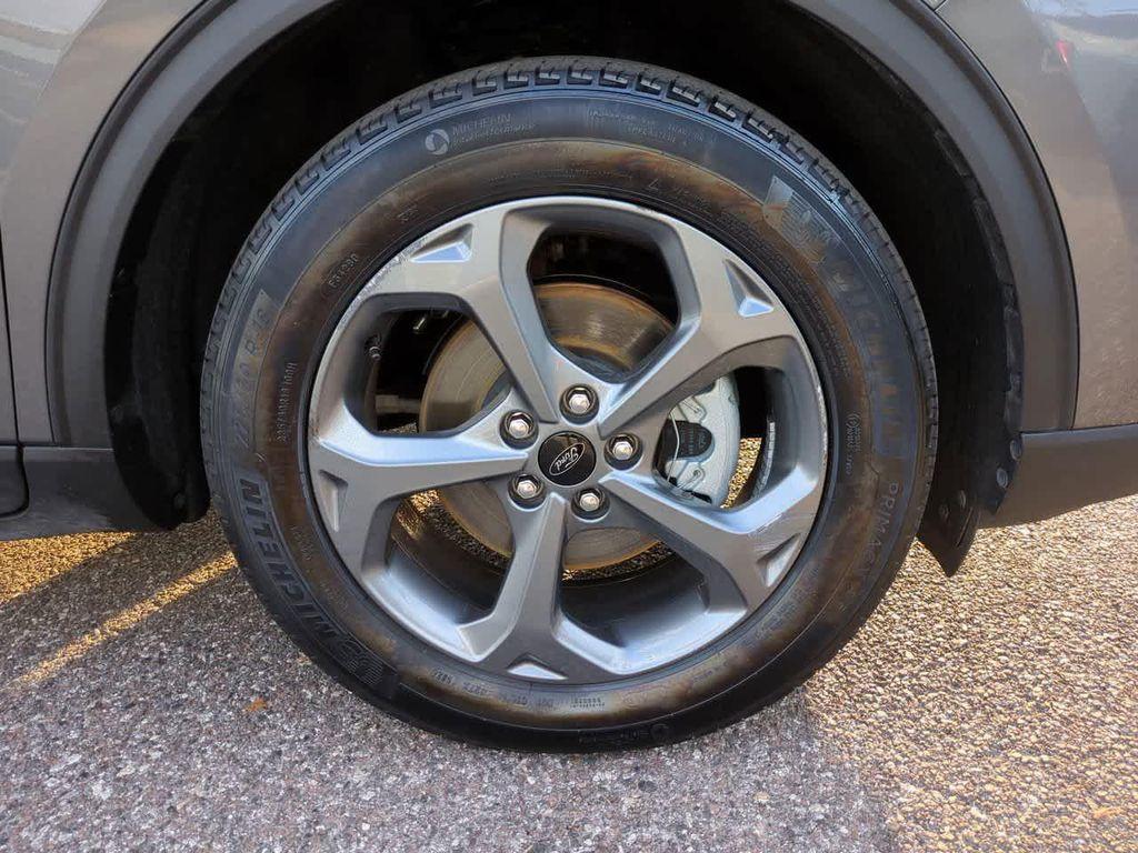 used 2025 Ford Escape car, priced at $21,744