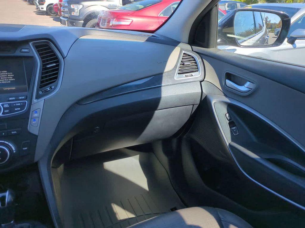 used 2014 Hyundai Santa Fe Sport car, priced at $9,999