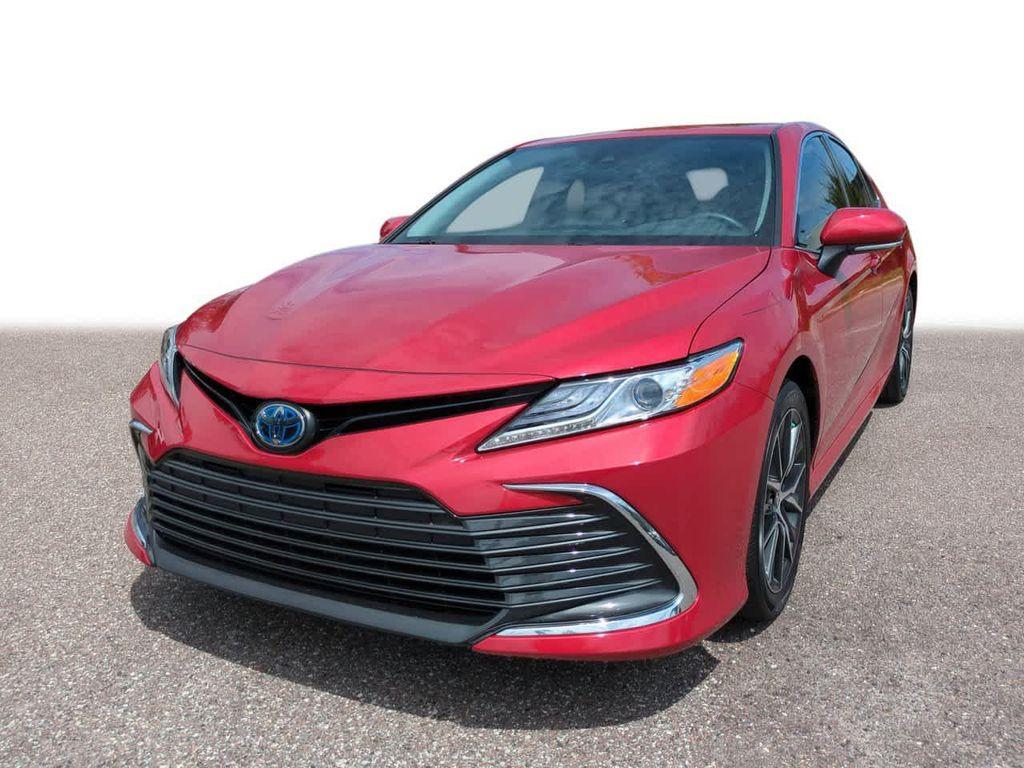 used 2024 Toyota Camry Hybrid car, priced at $28,444