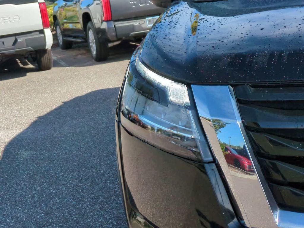 used 2022 Nissan Pathfinder car, priced at $19,744