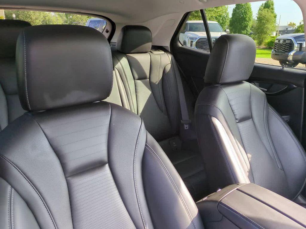 used 2024 Buick Envision car, priced at $28,744