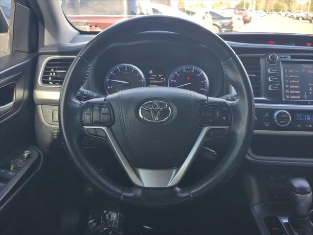 used 2018 Toyota Highlander car, priced at $22,744