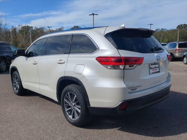 used 2018 Toyota Highlander car, priced at $22,744