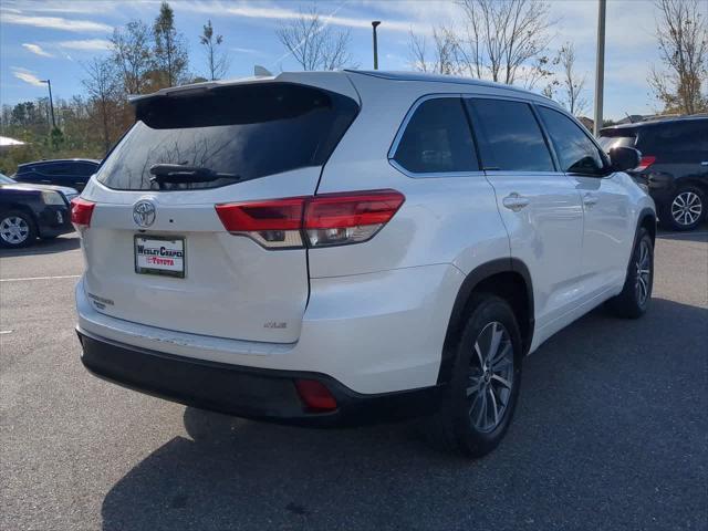 used 2018 Toyota Highlander car, priced at $22,744