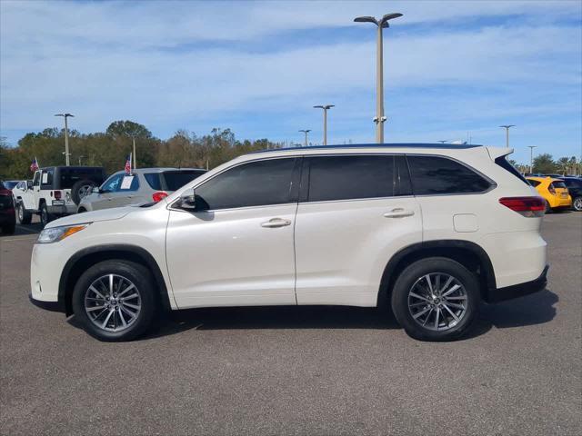 used 2018 Toyota Highlander car, priced at $22,744