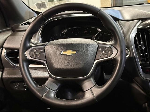 used 2023 Chevrolet Traverse car, priced at $31,488