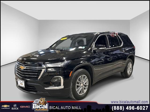 used 2023 Chevrolet Traverse car, priced at $31,488