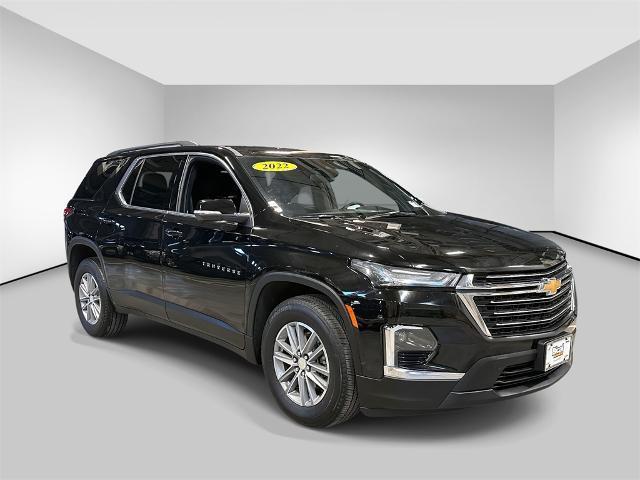used 2023 Chevrolet Traverse car, priced at $31,488