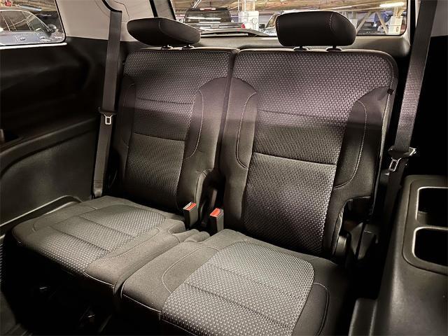 used 2023 GMC Acadia car, priced at $29,988