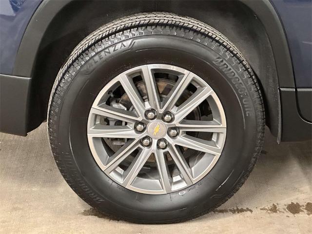 used 2022 Chevrolet Traverse car, priced at $29,988