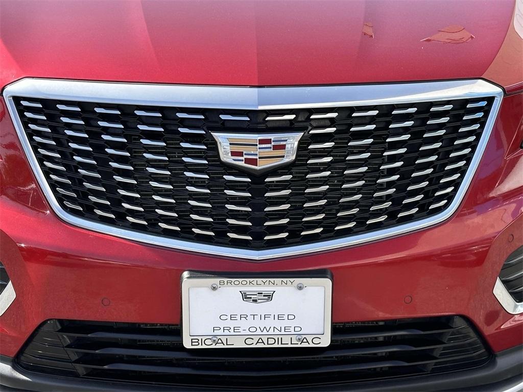 used 2022 Cadillac XT5 car, priced at $33,488