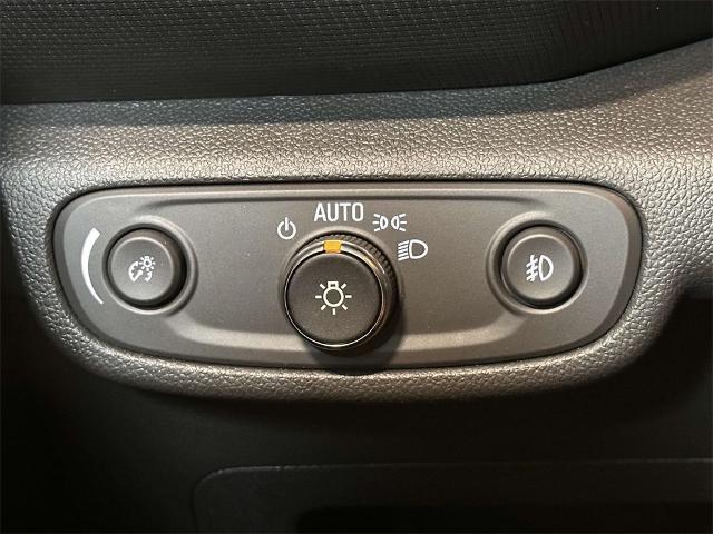 used 2022 Chevrolet TrailBlazer car, priced at $19,588