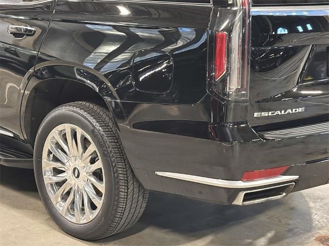 used 2023 Cadillac Escalade car, priced at $69,984