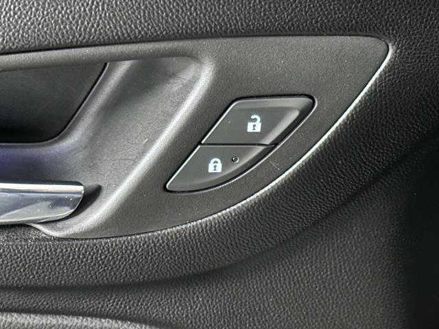 used 2022 Chevrolet Equinox car, priced at $23,988