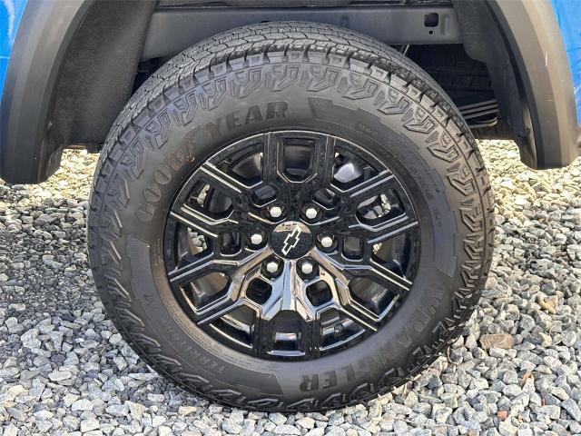 used 2024 Chevrolet Colorado car, priced at $38,588