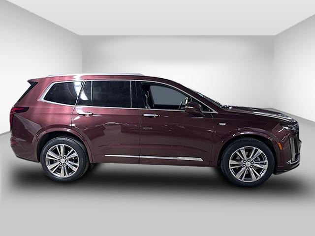 used 2022 Cadillac XT6 car, priced at $36,588