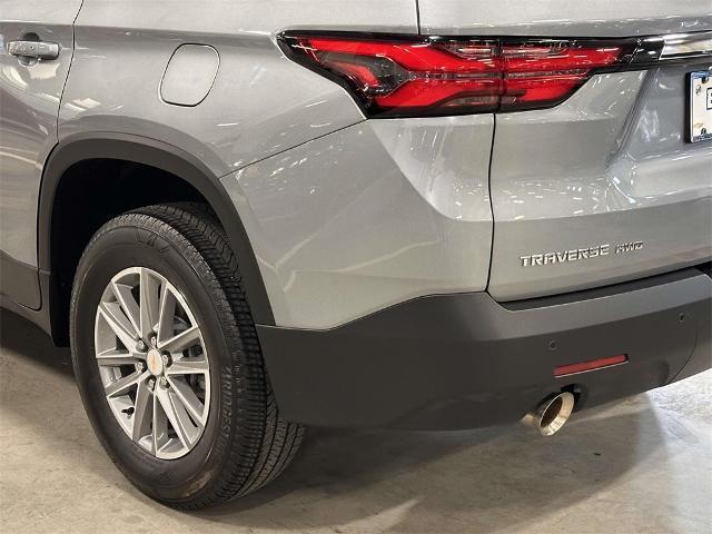 used 2023 Chevrolet Traverse car, priced at $31,159
