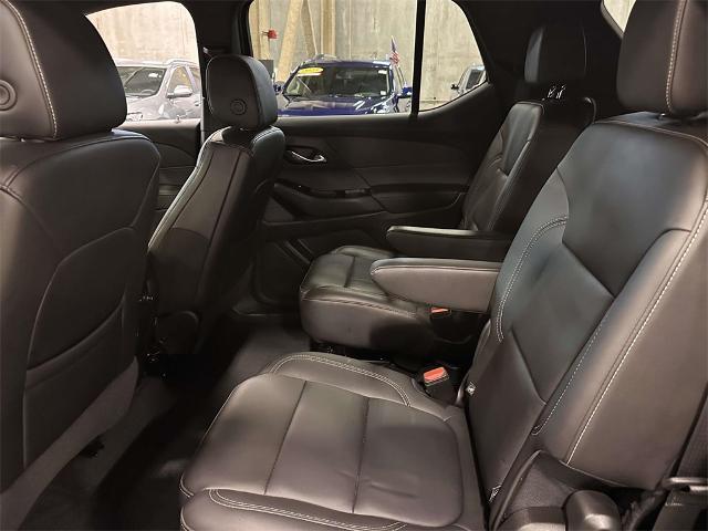 used 2023 Chevrolet Traverse car, priced at $31,159