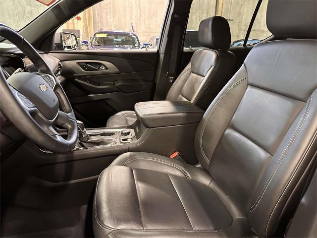 used 2023 Chevrolet Traverse car, priced at $31,159