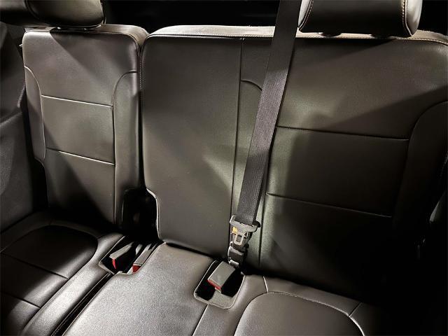 used 2021 Chevrolet Traverse car, priced at $22,588