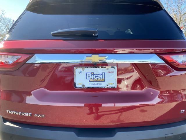 used 2018 Chevrolet Traverse car, priced at $17,948