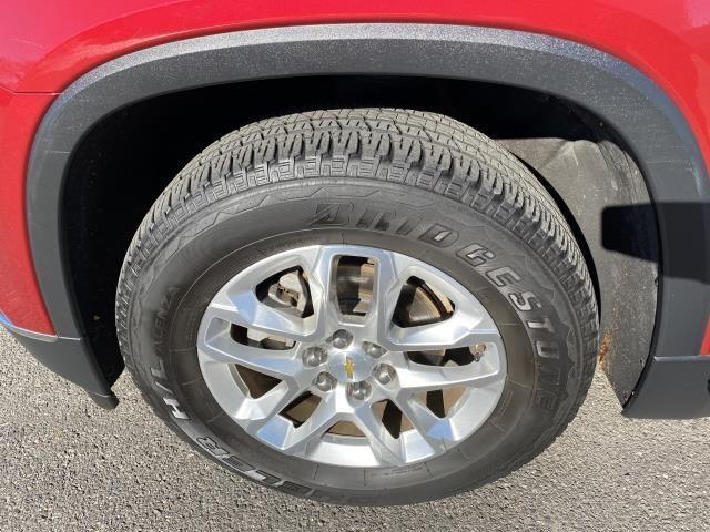 used 2018 Chevrolet Traverse car, priced at $17,948