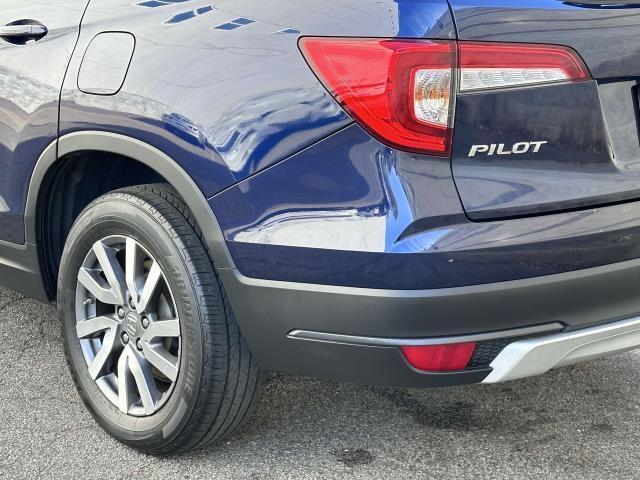 used 2021 Honda Pilot car, priced at $28,990