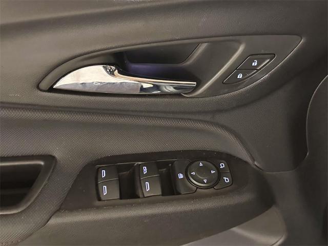 used 2022 Chevrolet Equinox car, priced at $21,259