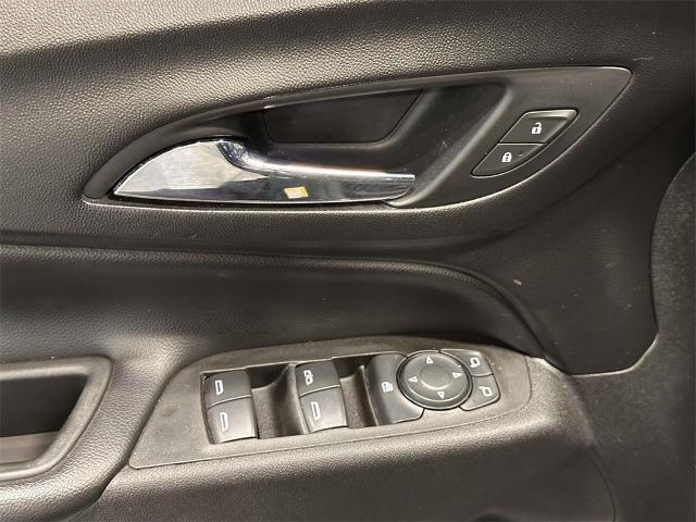 used 2020 Chevrolet Equinox car, priced at $15,692