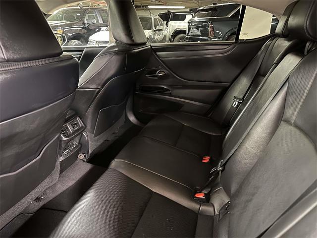 used 2022 Lexus ES 350 car, priced at $30,588