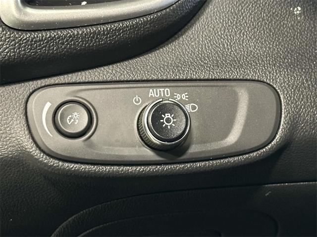 used 2022 Chevrolet Trax car, priced at $18,588