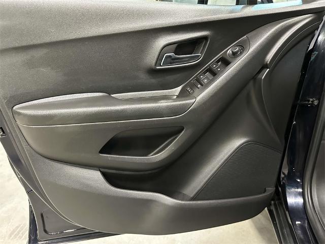 used 2022 Chevrolet Trax car, priced at $18,588