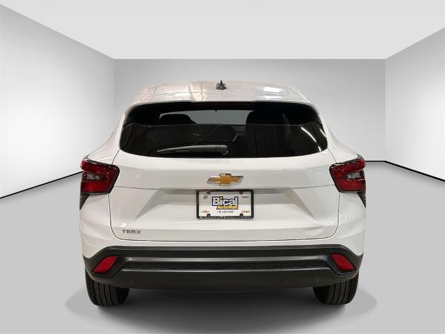 used 2024 Chevrolet Trax car, priced at $19,988