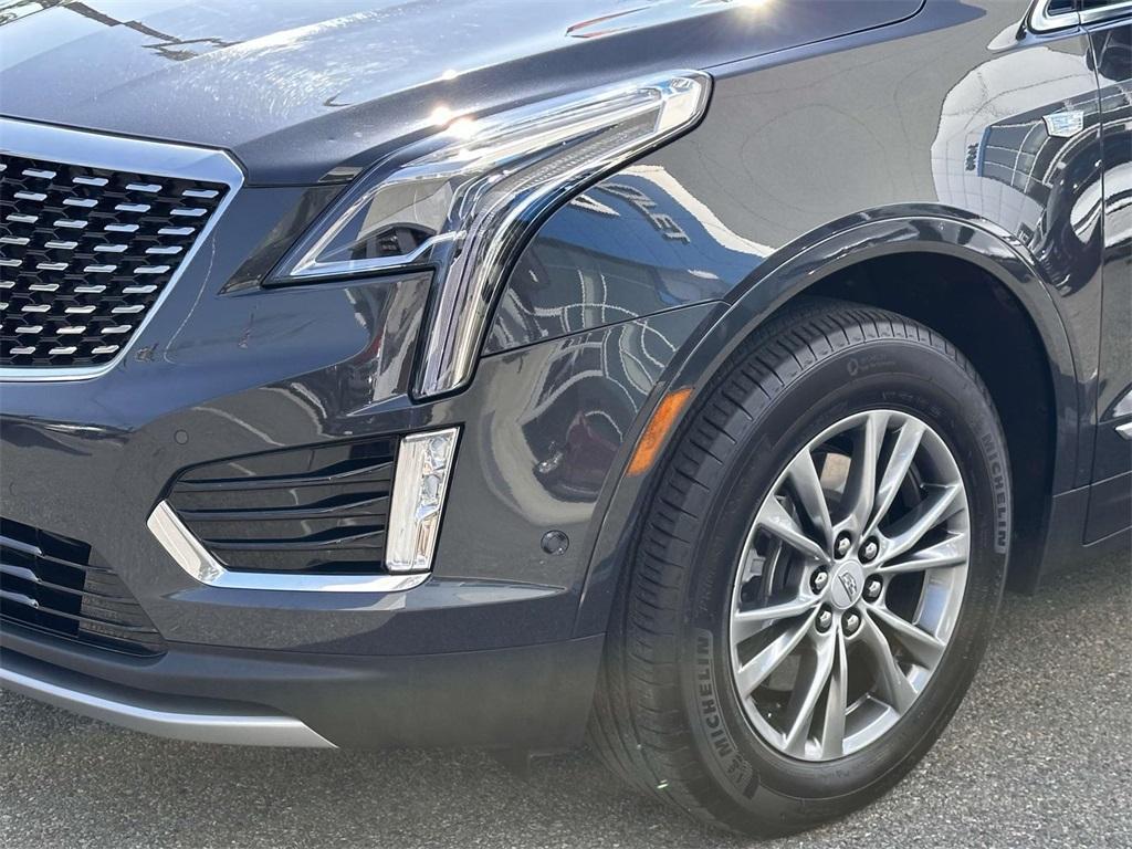 used 2022 Cadillac XT5 car, priced at $32,588