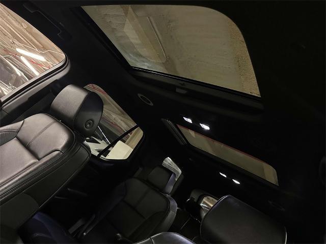 used 2022 Chevrolet Traverse car, priced at $35,488