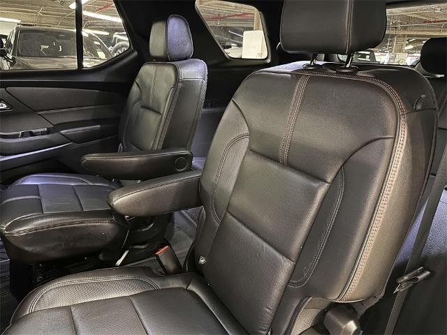 used 2022 Chevrolet Traverse car, priced at $35,488