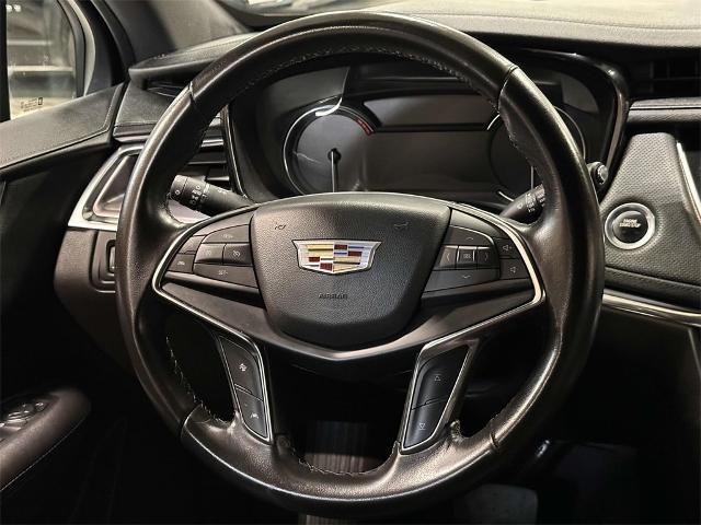 used 2023 Cadillac XT5 car, priced at $30,588